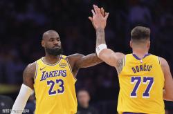 开云体育官网-包含湖人翻盘国王，詹姆斯关键制胜的词条