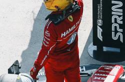 开云官网-关于梅赛德斯逆转雷诺车队，汉密尔顿带队取胜的信息