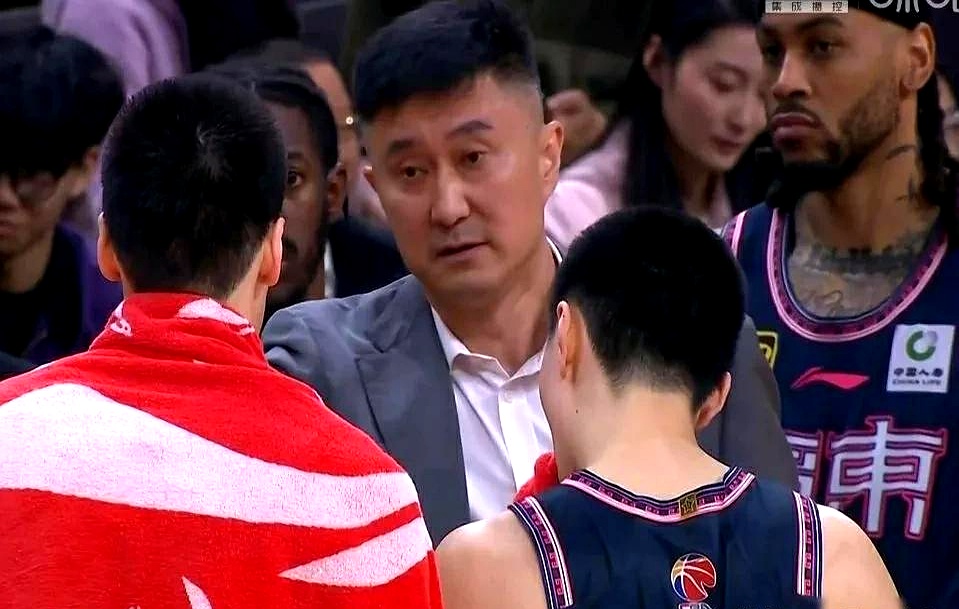 山东队击败广东，实现双杀胜利