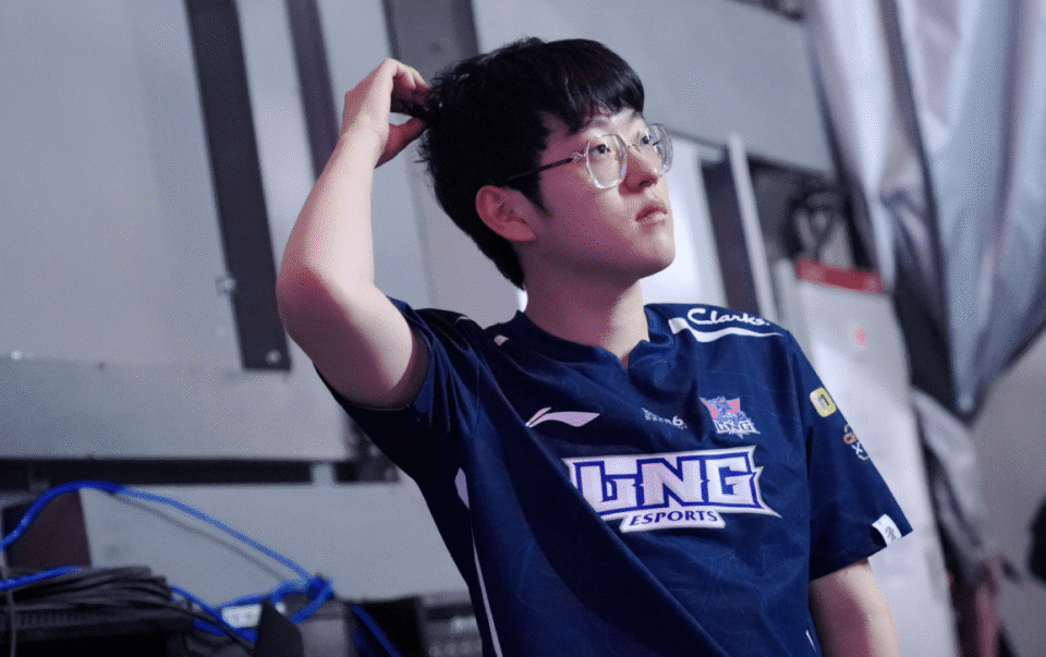 G2碾压FNC，Scout完成史诗逆转全球总决赛2:0（首尔）