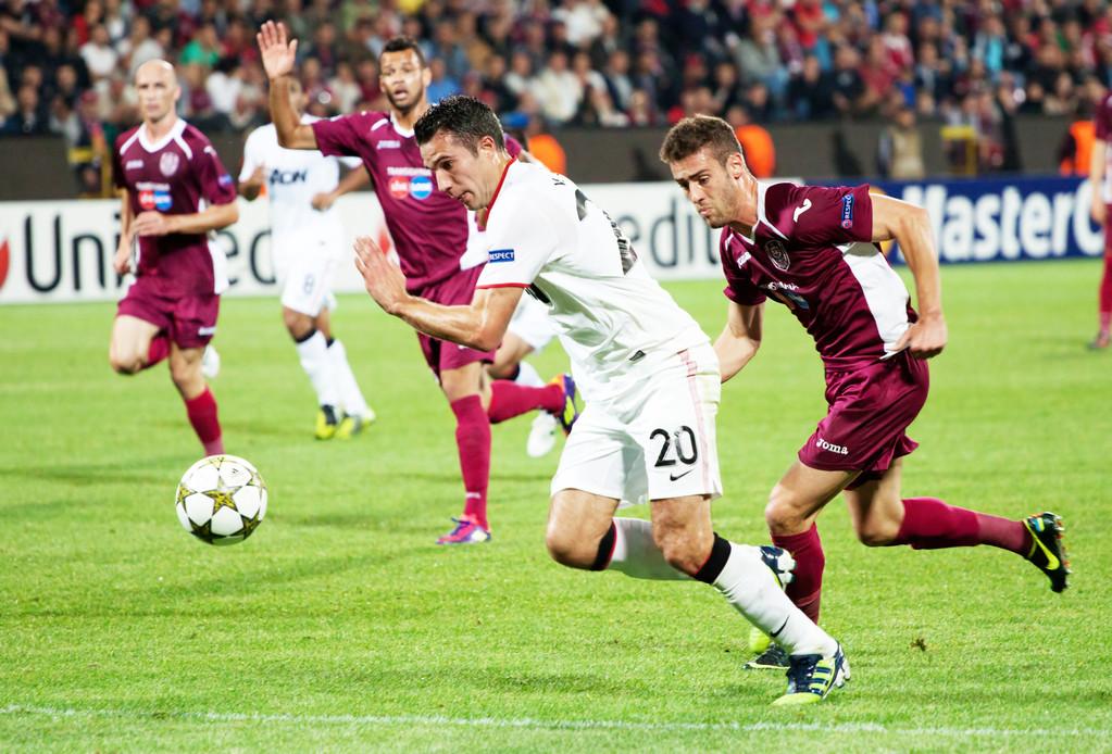 包含塞内加尔横扫智利，范佩西送出助攻的词条